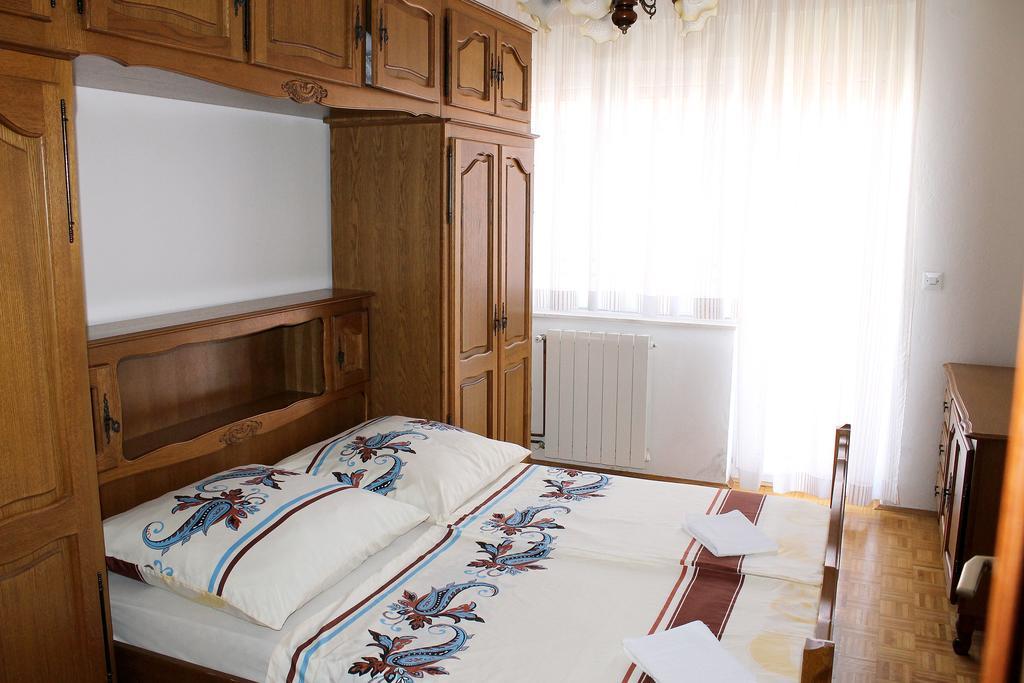 Villa Ferias Трогир Номер фото