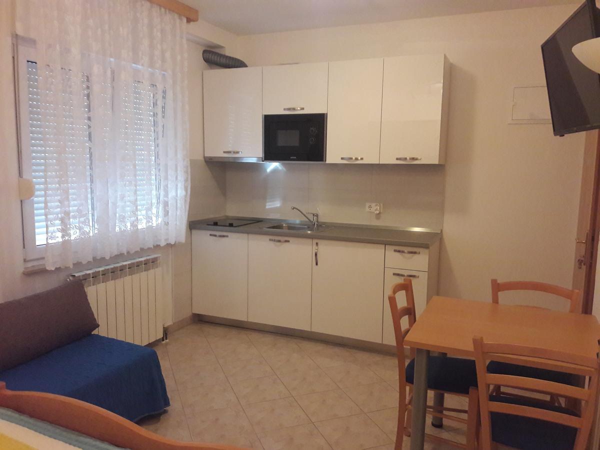 Villa Ferias Трогир Экстерьер фото